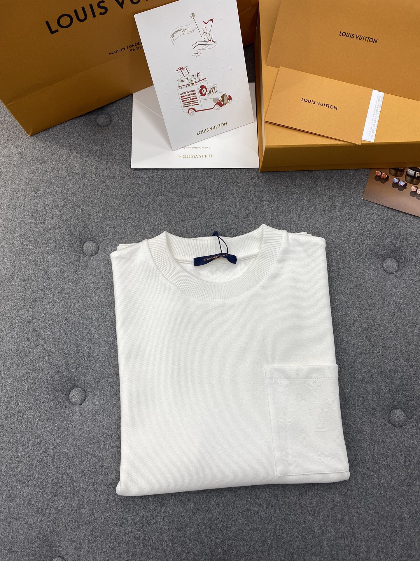 루이비통 반팔 46485 Louis Vuitton Women T Shirt
