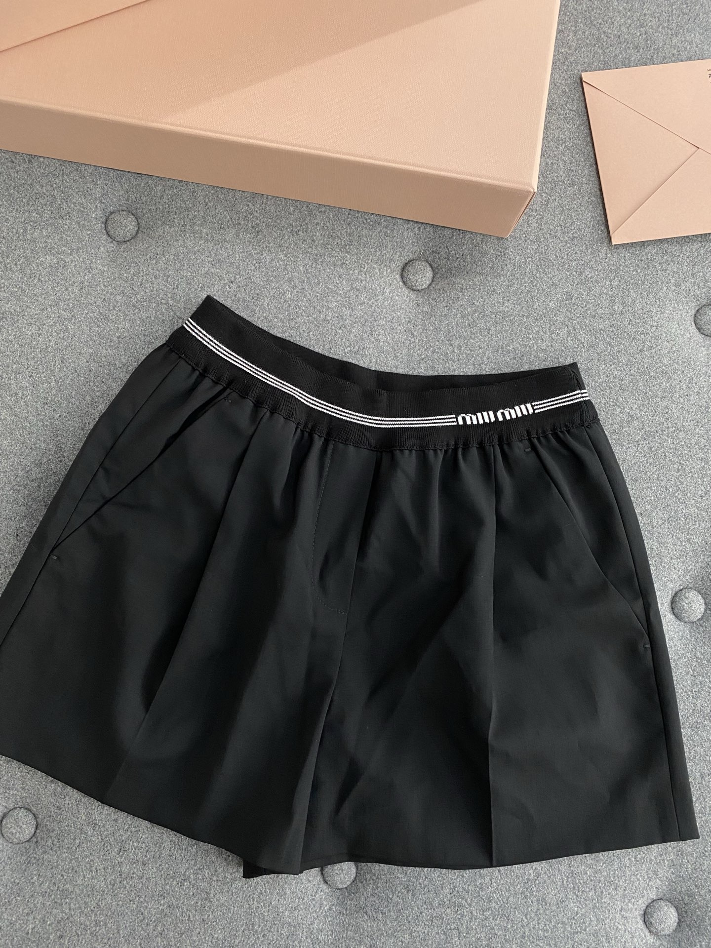 미우미우 여성 바지 129780 Miu Miu Pants 썸네일 이미지