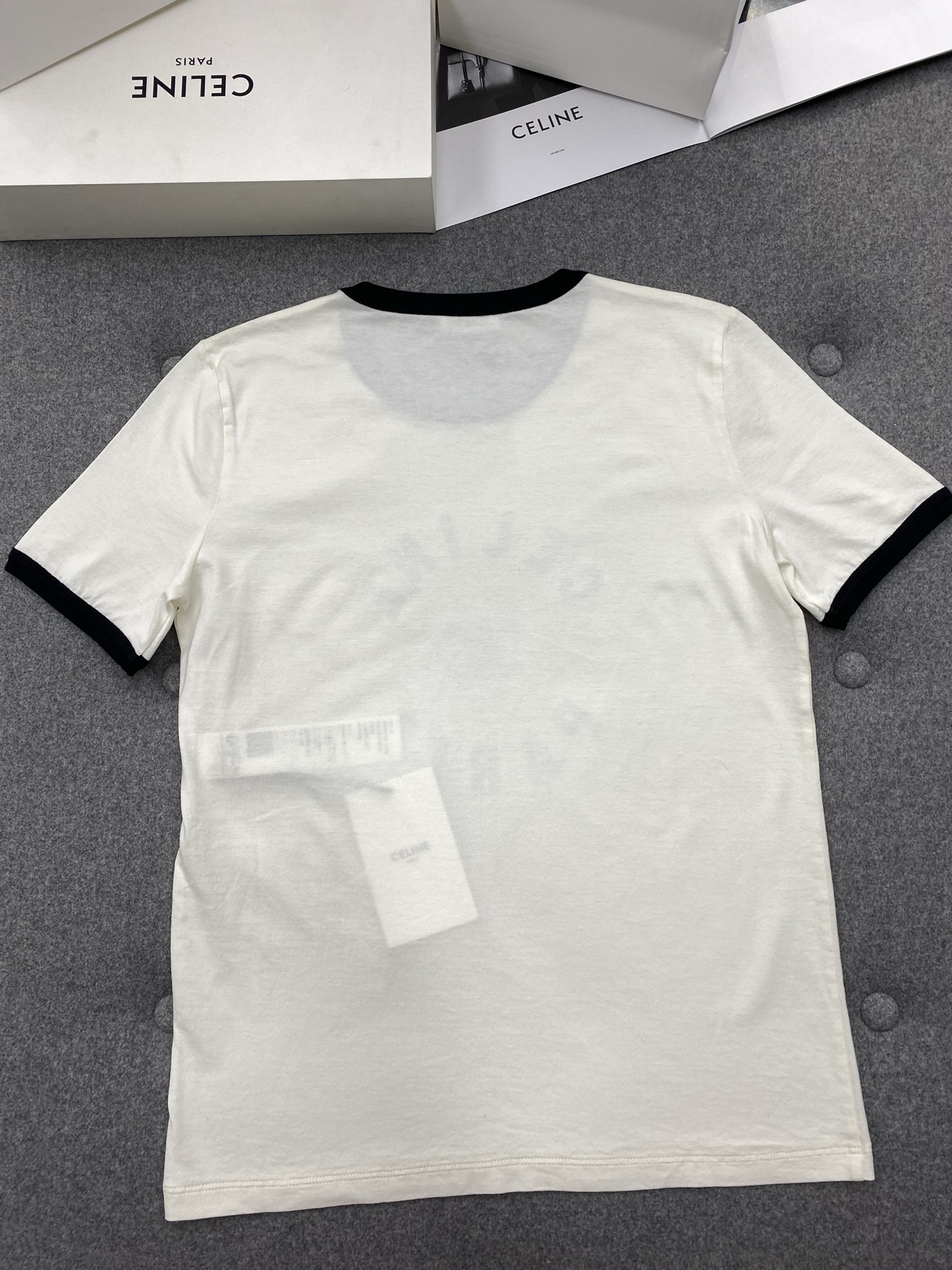 셀린느 여성 반팔 129779 Celine T Shirt 썸네일 이미지
