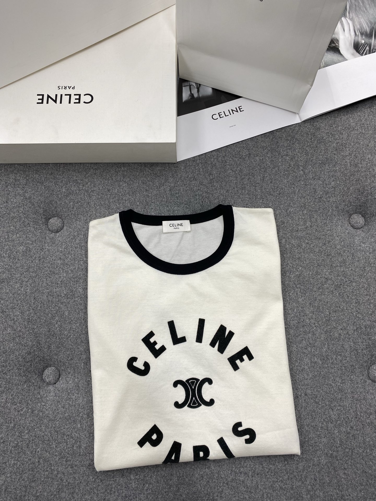 셀린느 여성 반팔 129779 Celine T Shirt