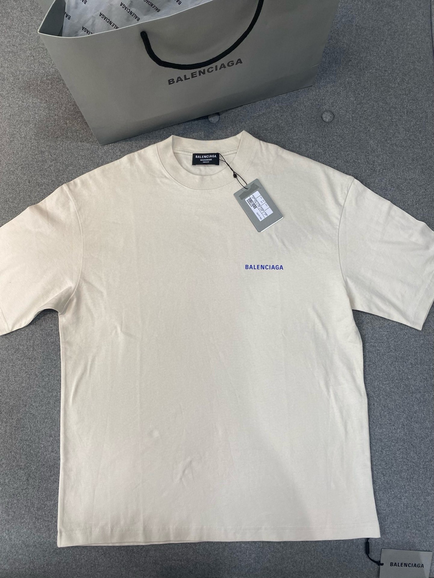 Balenciaga T-shirt Logo Imprimé Coupe Vintage Homme, Coton Doux, Couleur Crème