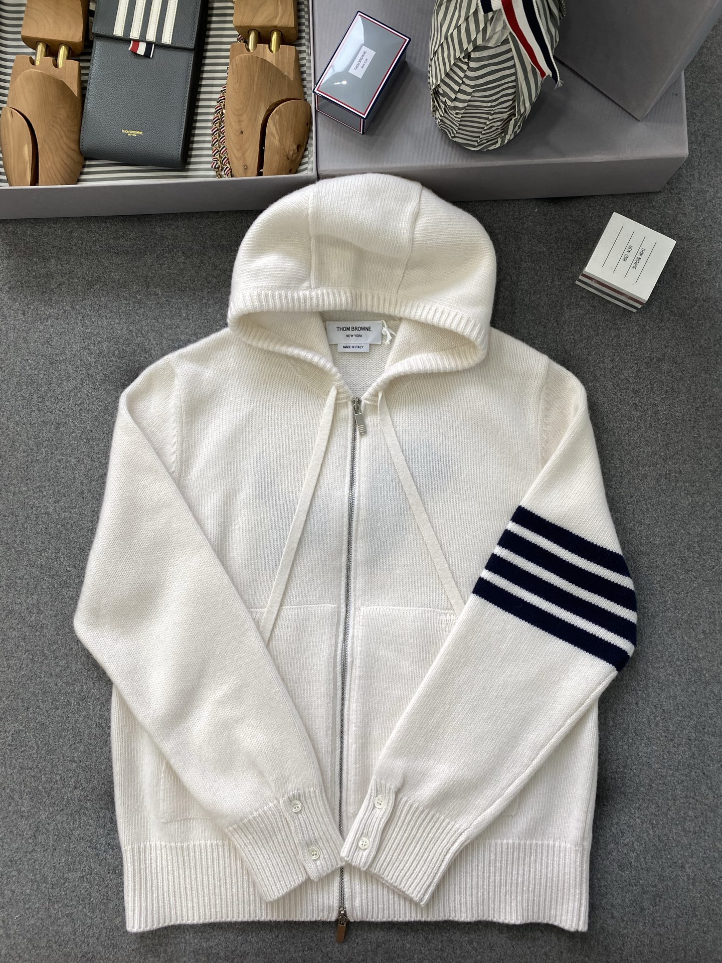 톰브라운 남성 후드 129758 Thom Browne Hoodie 썸네일 이미지