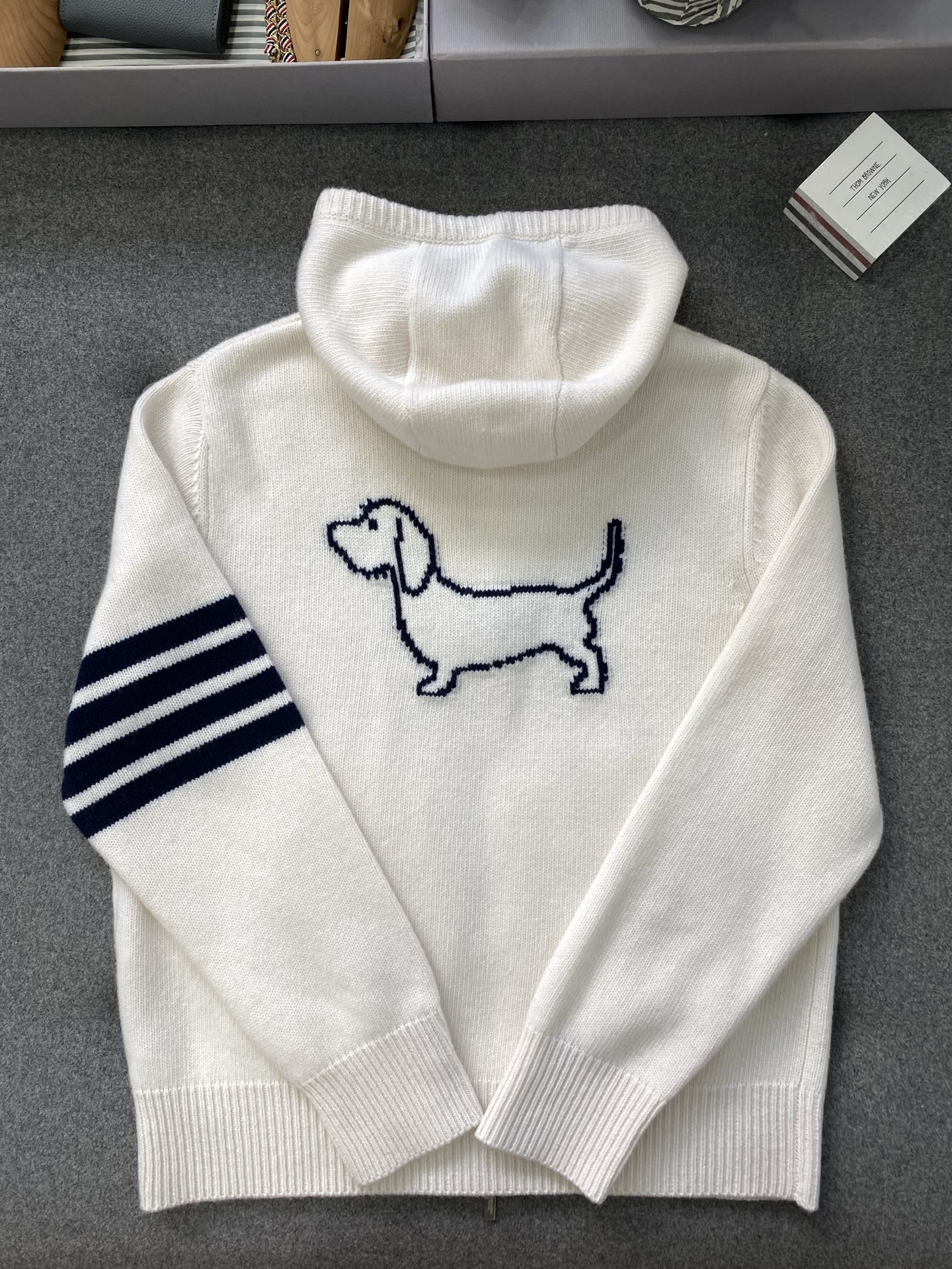 톰브라운 남성 후드 129758 Thom Browne Hoodie 썸네일 이미지