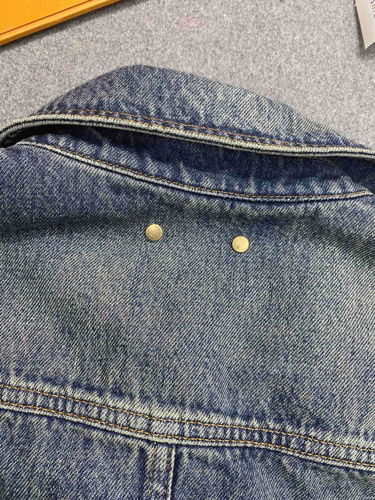 루이비통 남성 자켓 129787 Louis Vuitton Jacket 썸네일 이미지