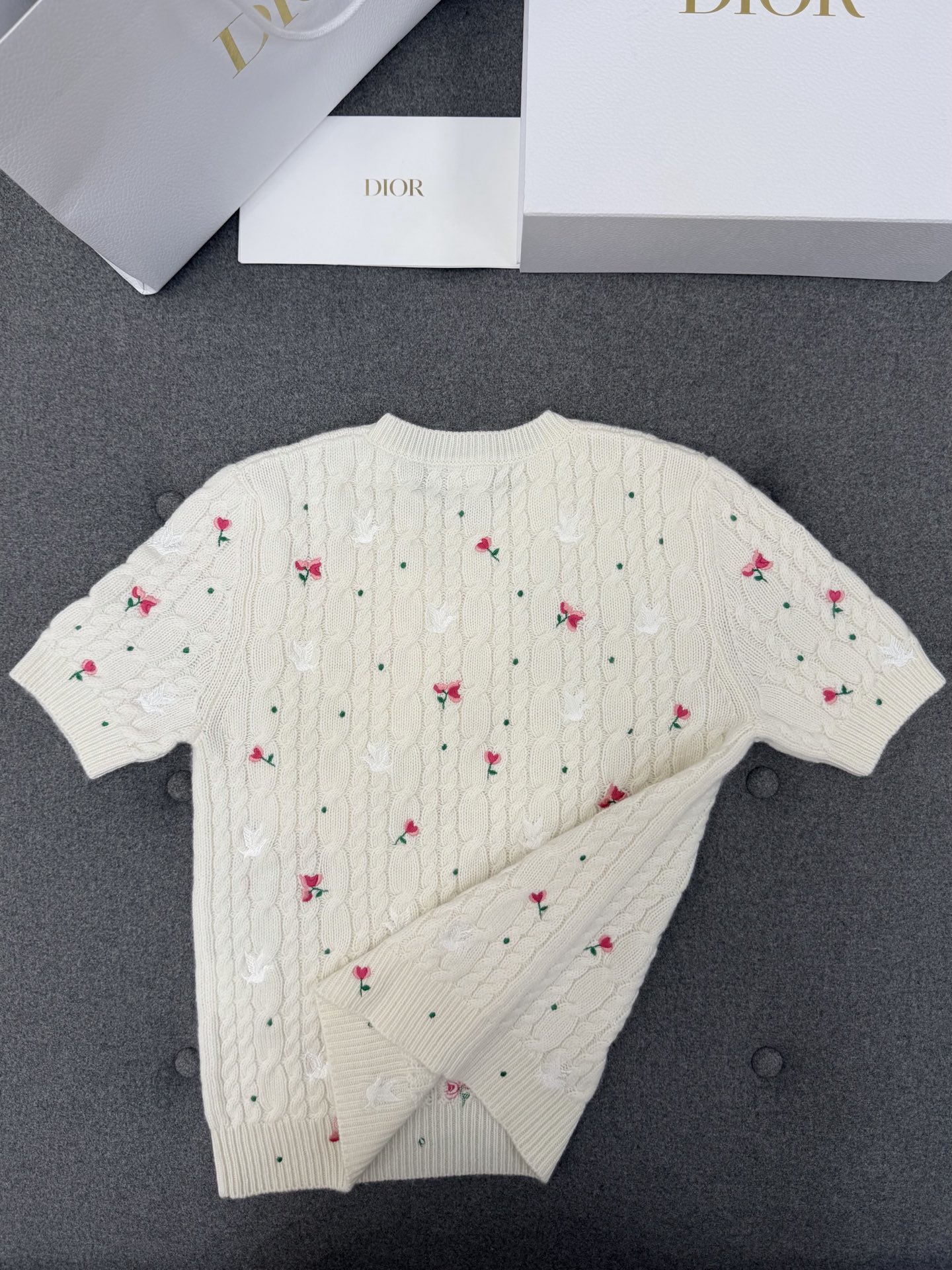 디올 여성 반팔 129749 Dior T Shirt 썸네일 이미지