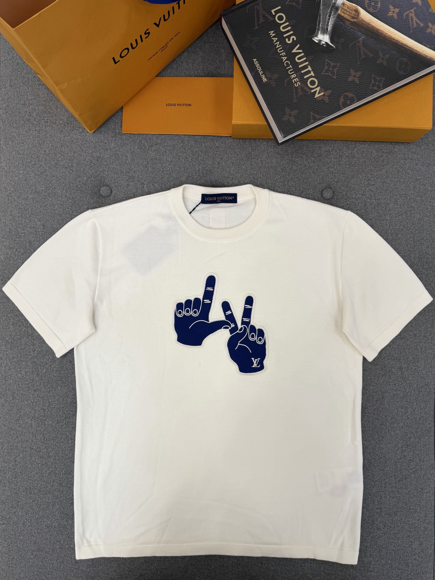 루이비통 남성 반팔 118213 Louis Vuitton T Shirt