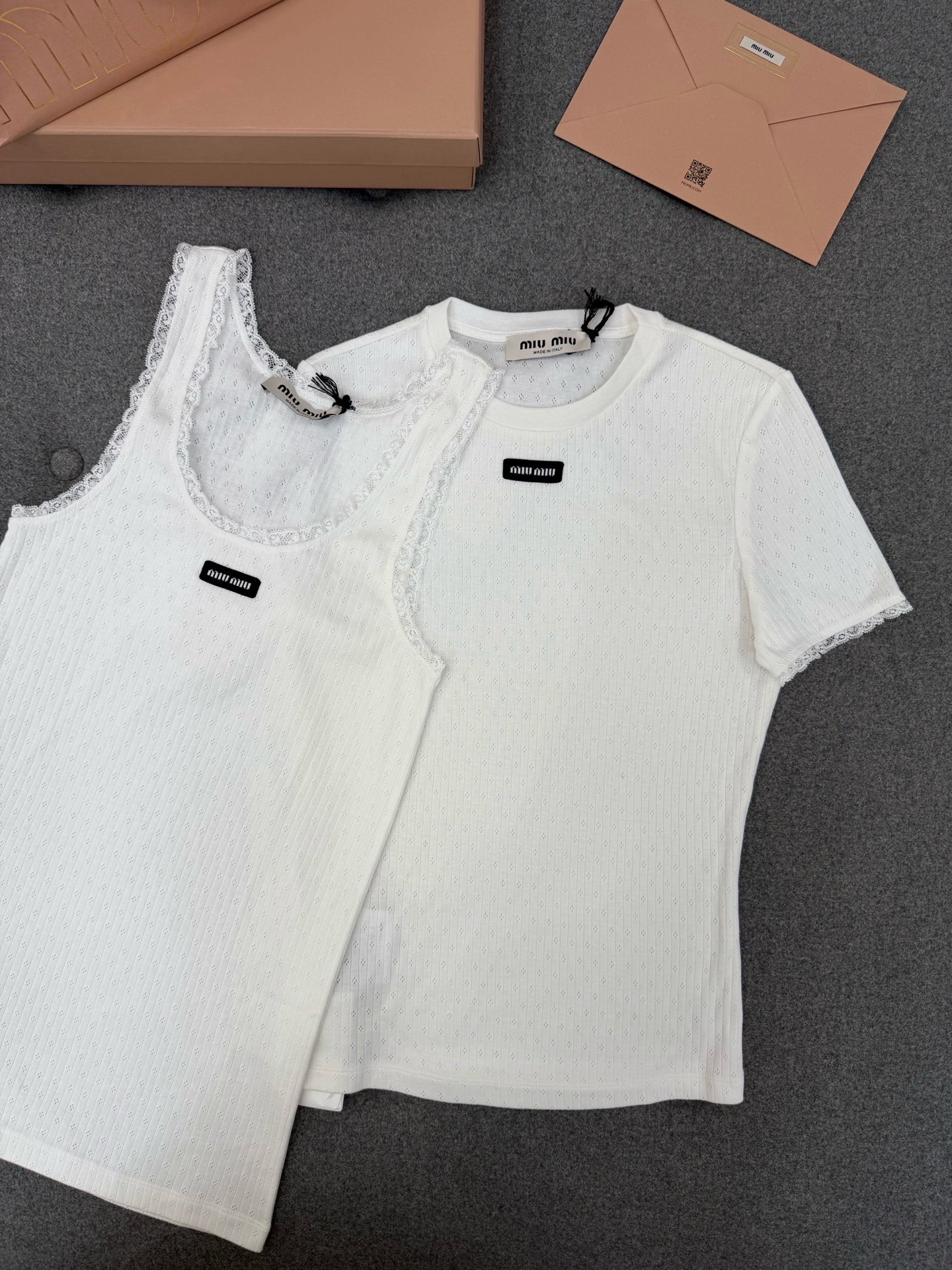 미우미우 여성 반팔 116919 Miu Miu T Shirt