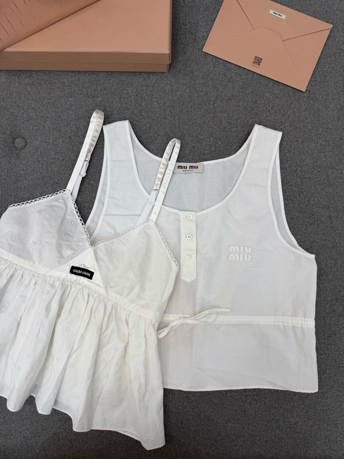미우미우 여성 반팔 116921 Miu Miu T Shirt