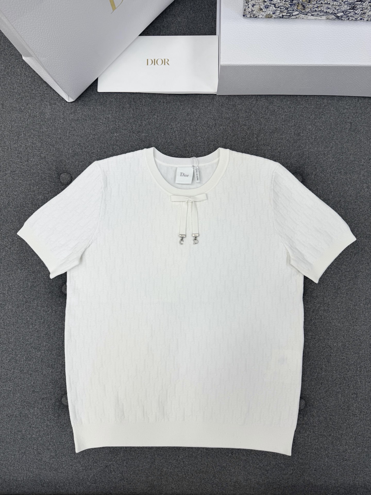 디올 여성 반팔 132832 Dior T Shirt 썸네일 이미지