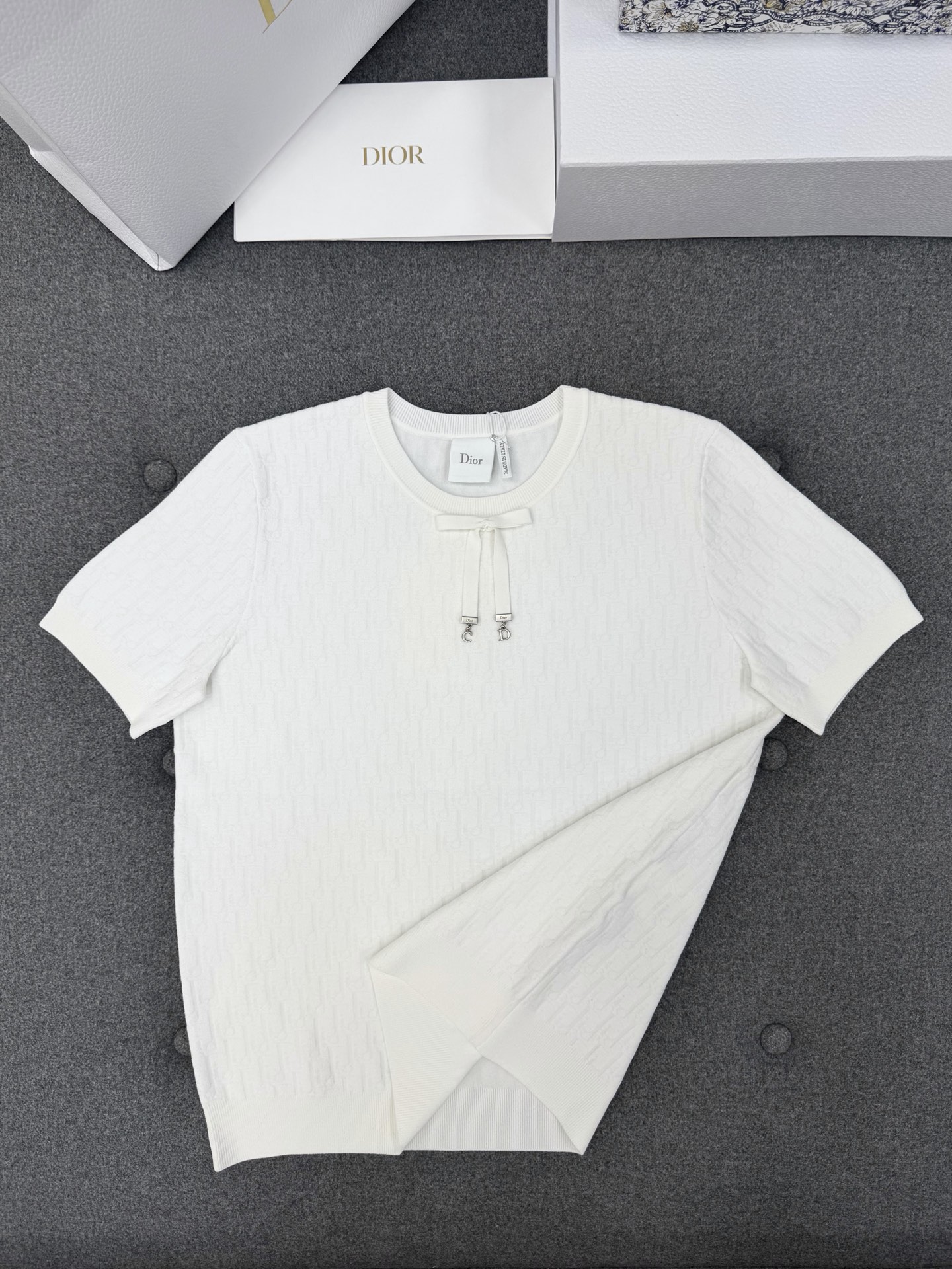 디올 여성 반팔 132832 Dior T Shirt 썸네일 이미지