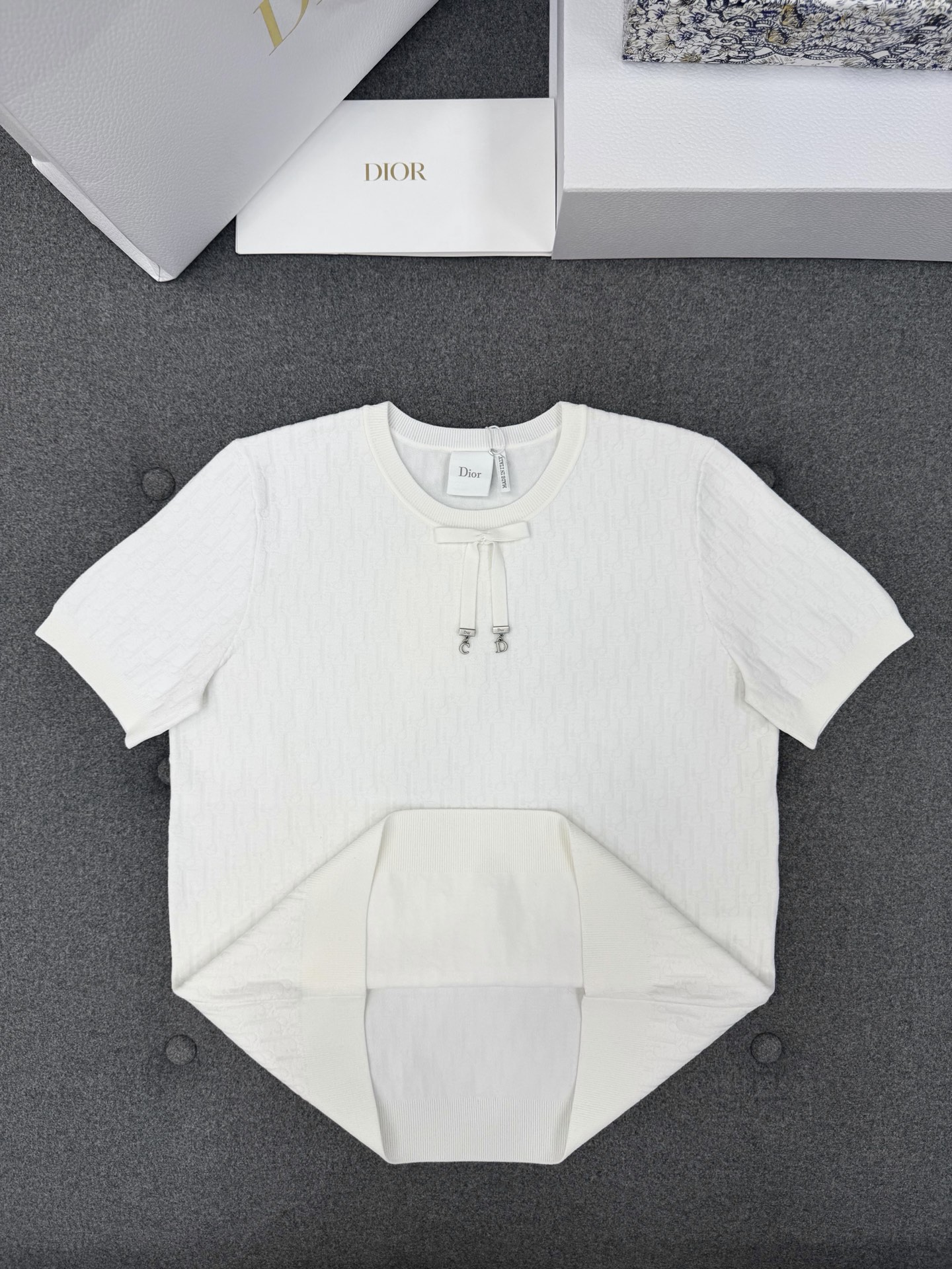 디올 여성 반팔 132832 Dior T Shirt 썸네일 이미지