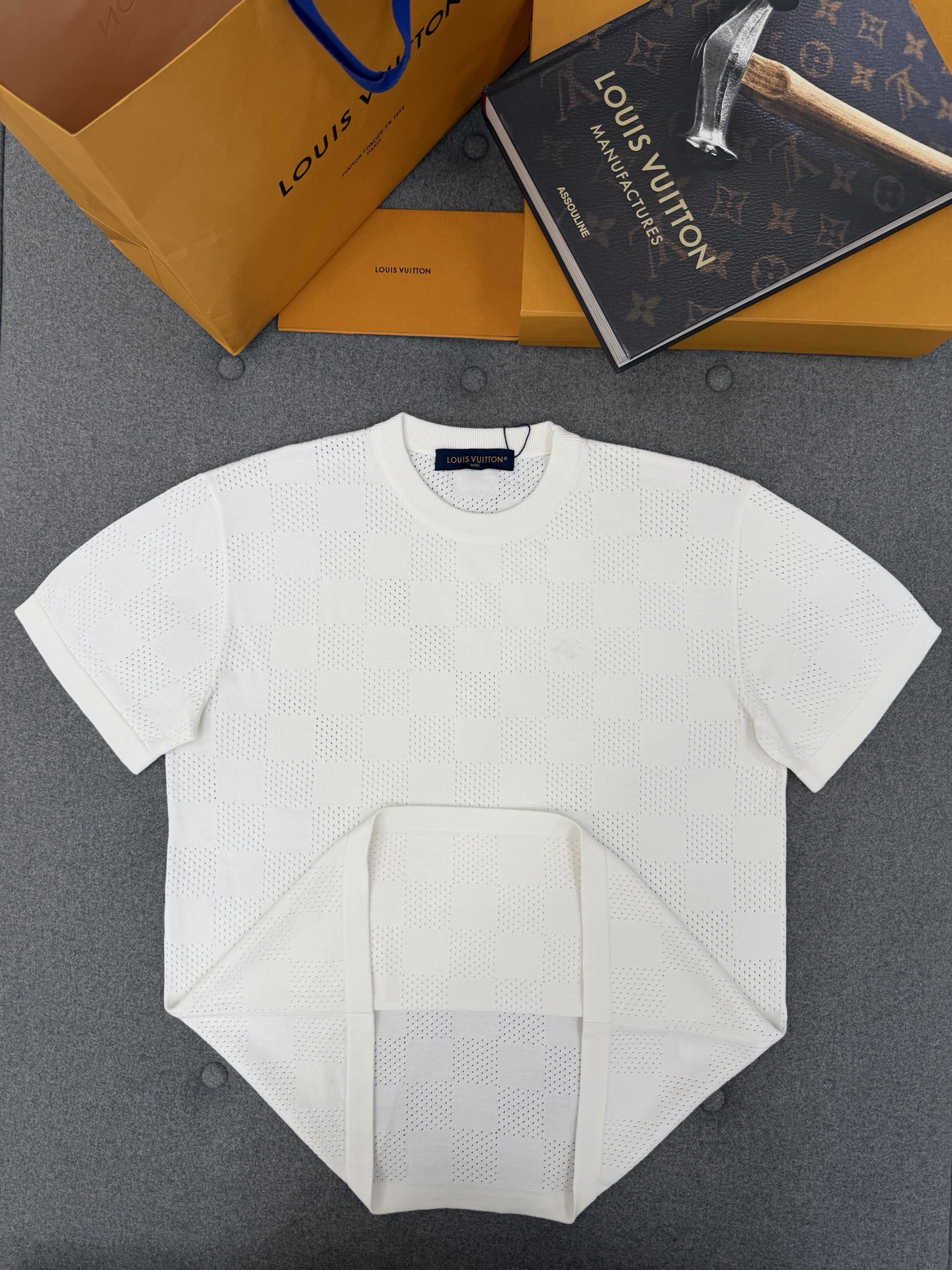 루이비통 남성 반팔 132834 Louis Vuitton T Shirt 썸네일 이미지