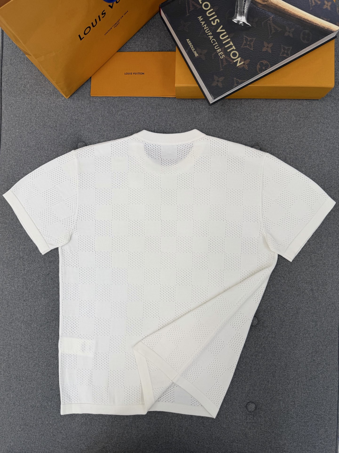 루이비통 남성 반팔 132834 Louis Vuitton T Shirt 썸네일 이미지