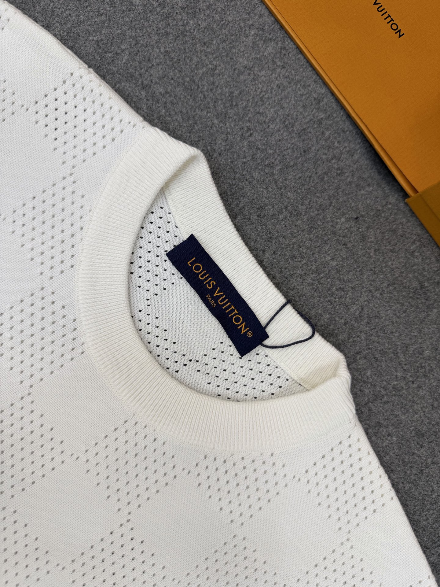루이비통 남성 반팔 132834 Louis Vuitton T Shirt 썸네일 이미지