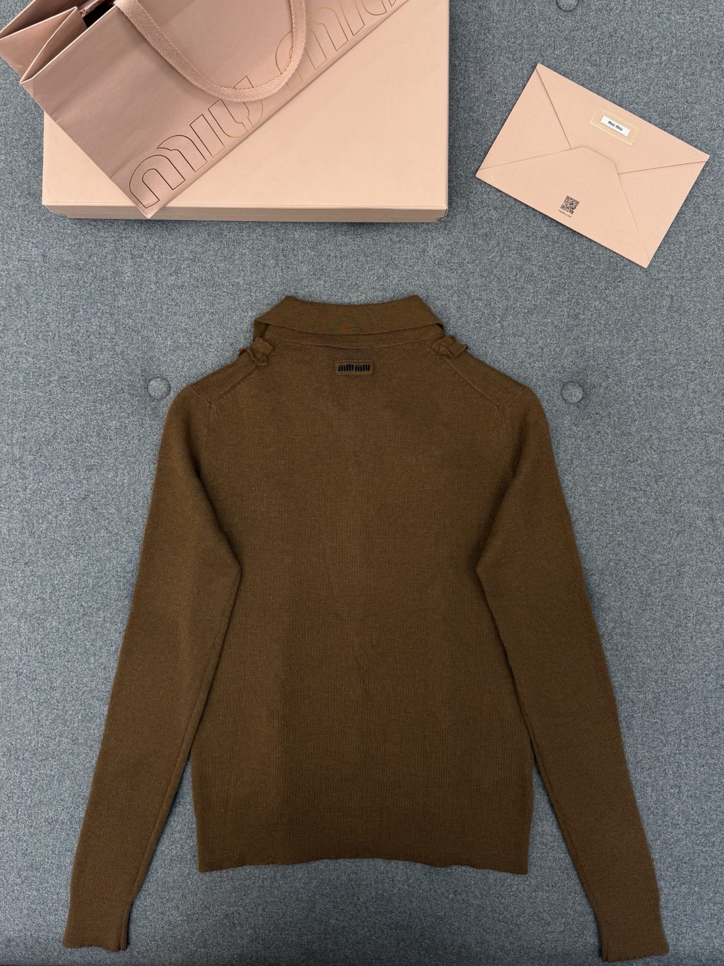 미우미우 여성 가디건 132826 Miu Miu Cardigan 썸네일 이미지