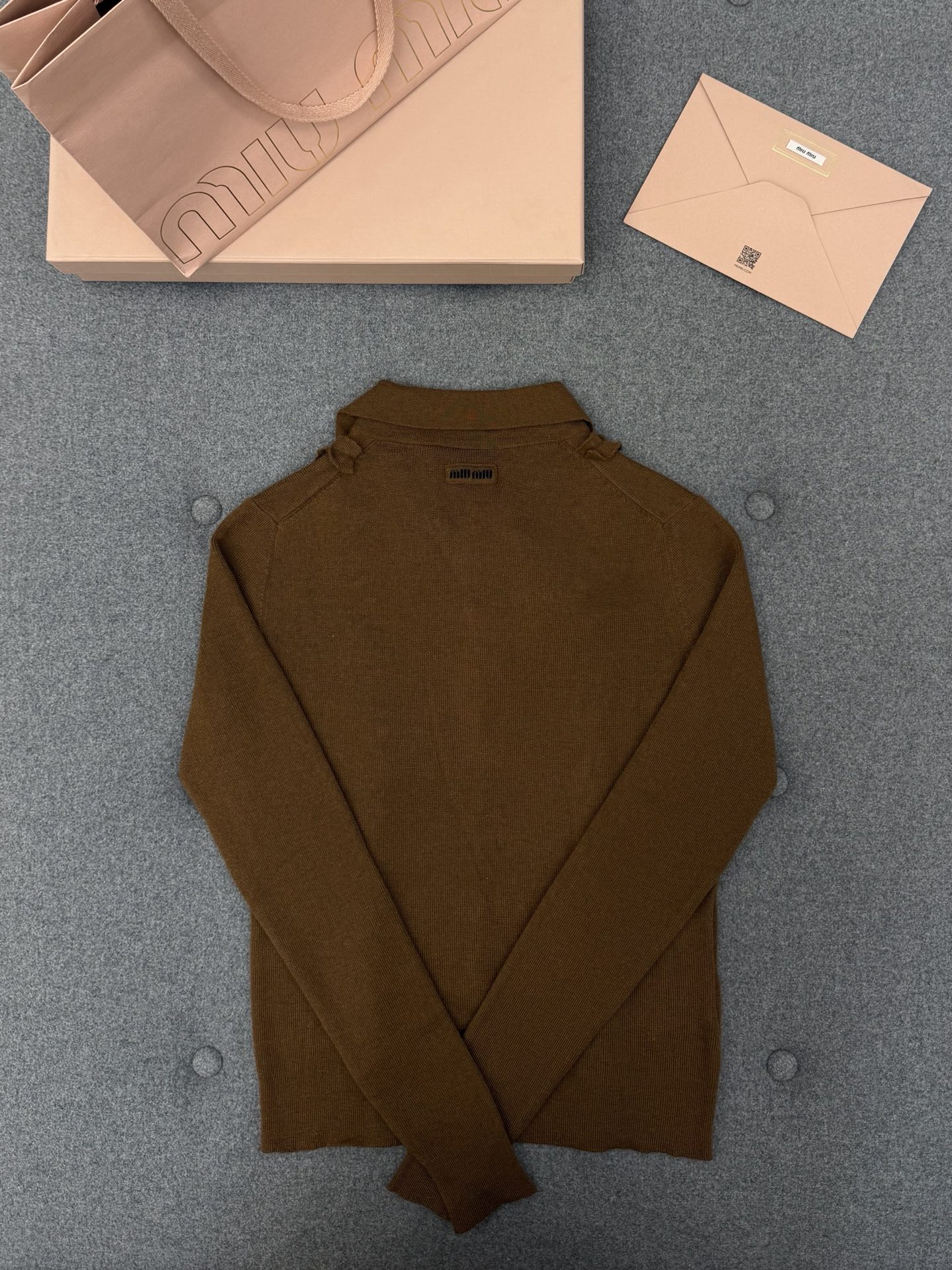 미우미우 여성 가디건 132826 Miu Miu Cardigan 썸네일 이미지