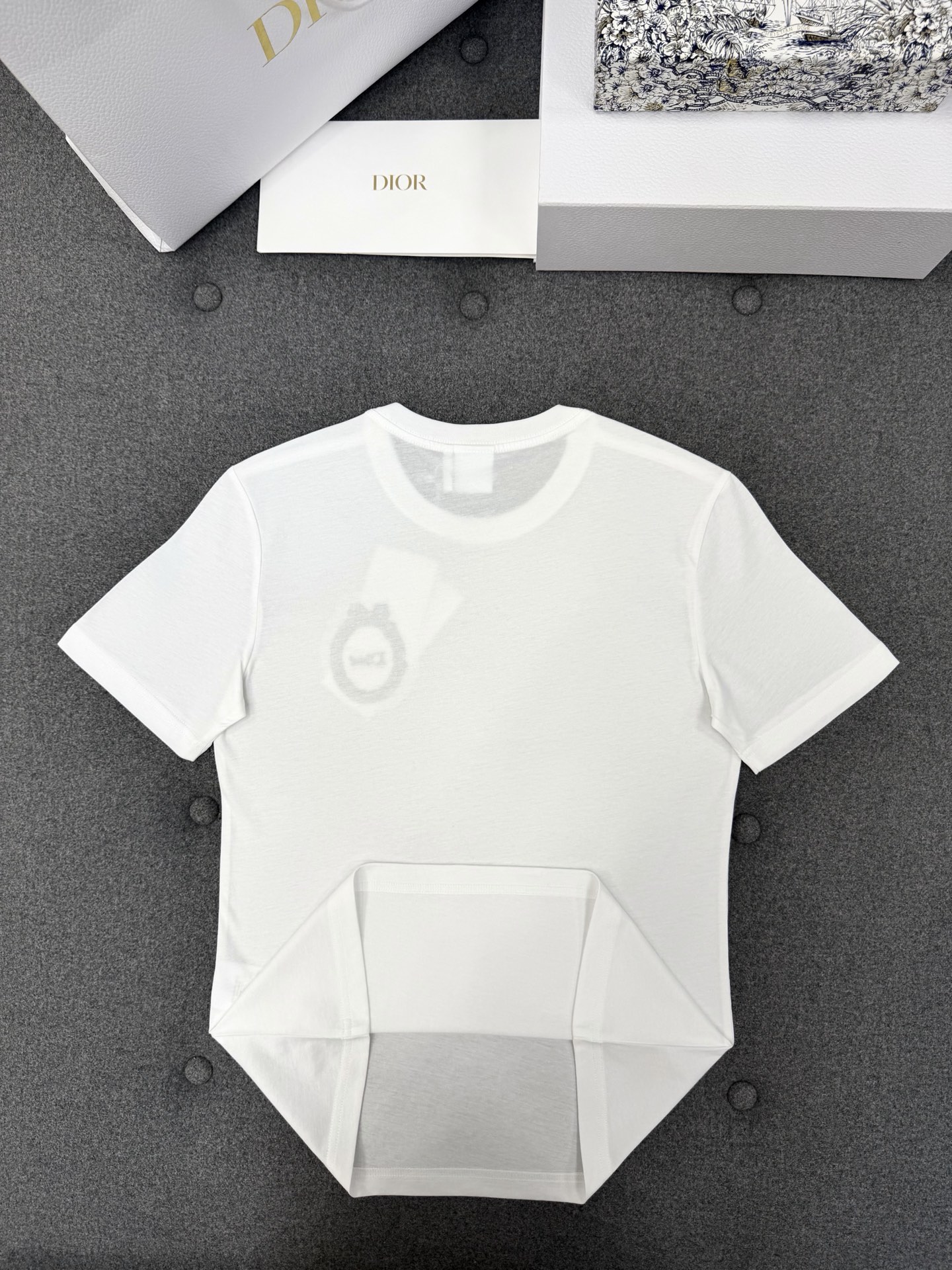 디올 여성 반팔 132825 Dior T Shirt 썸네일 이미지