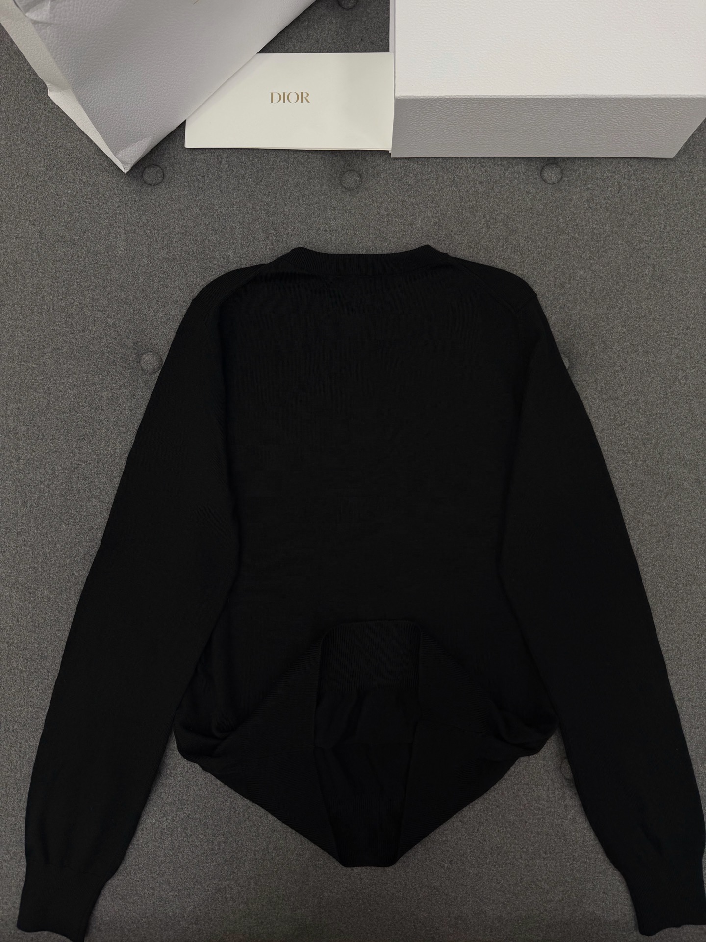 디올 여성 긴팔 132828 Dior Long Sleeve 썸네일 이미지