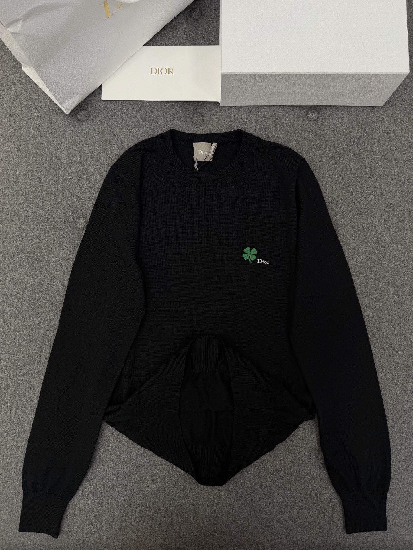 디올 여성 긴팔 132828 Dior Long Sleeve 썸네일 이미지