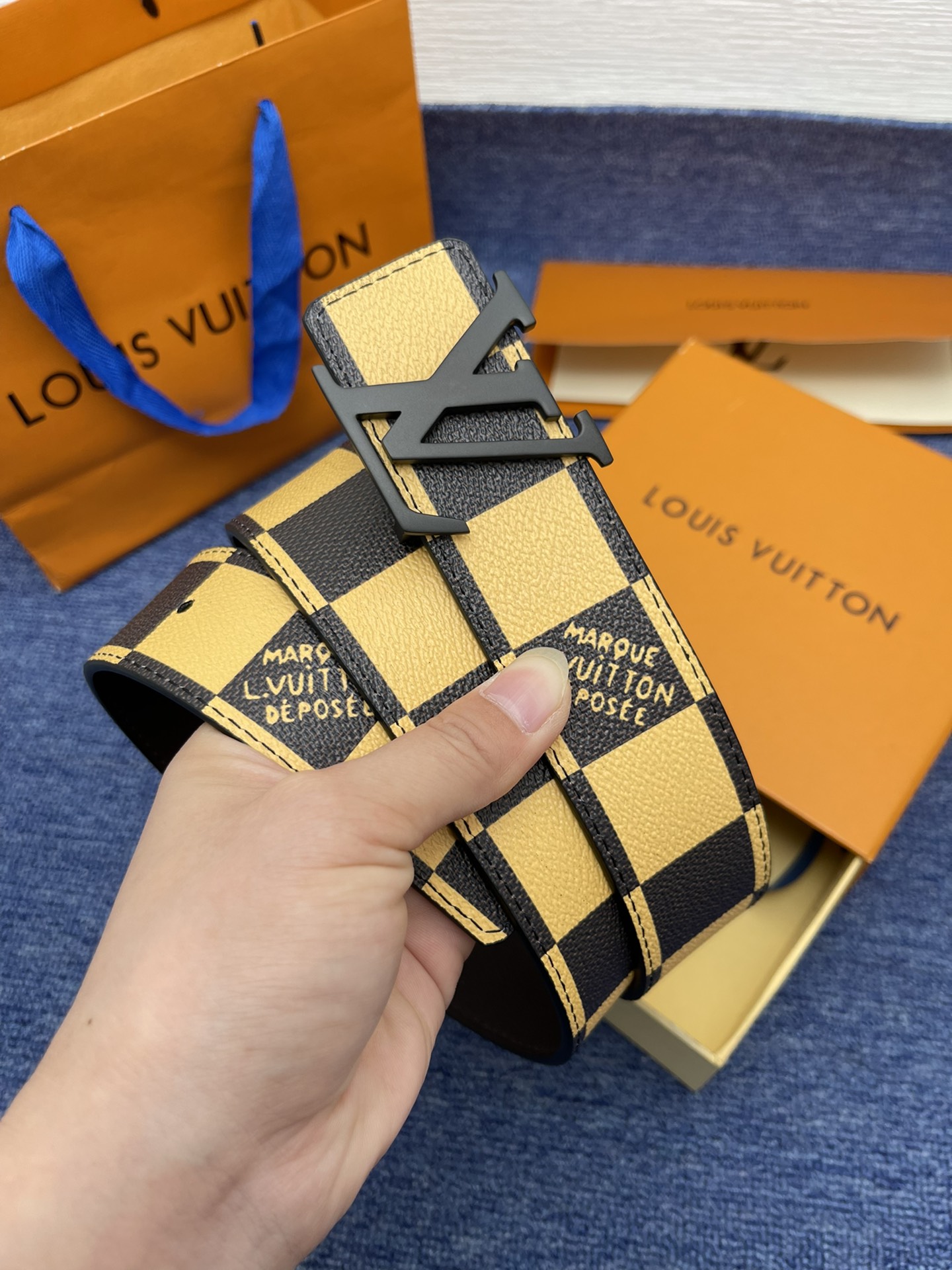 LV.路易威登全套包装原版品质代工厂货品40mm宽度正品一体铸造五金钢扣原厂皮料双面原厂定制面料区别市场