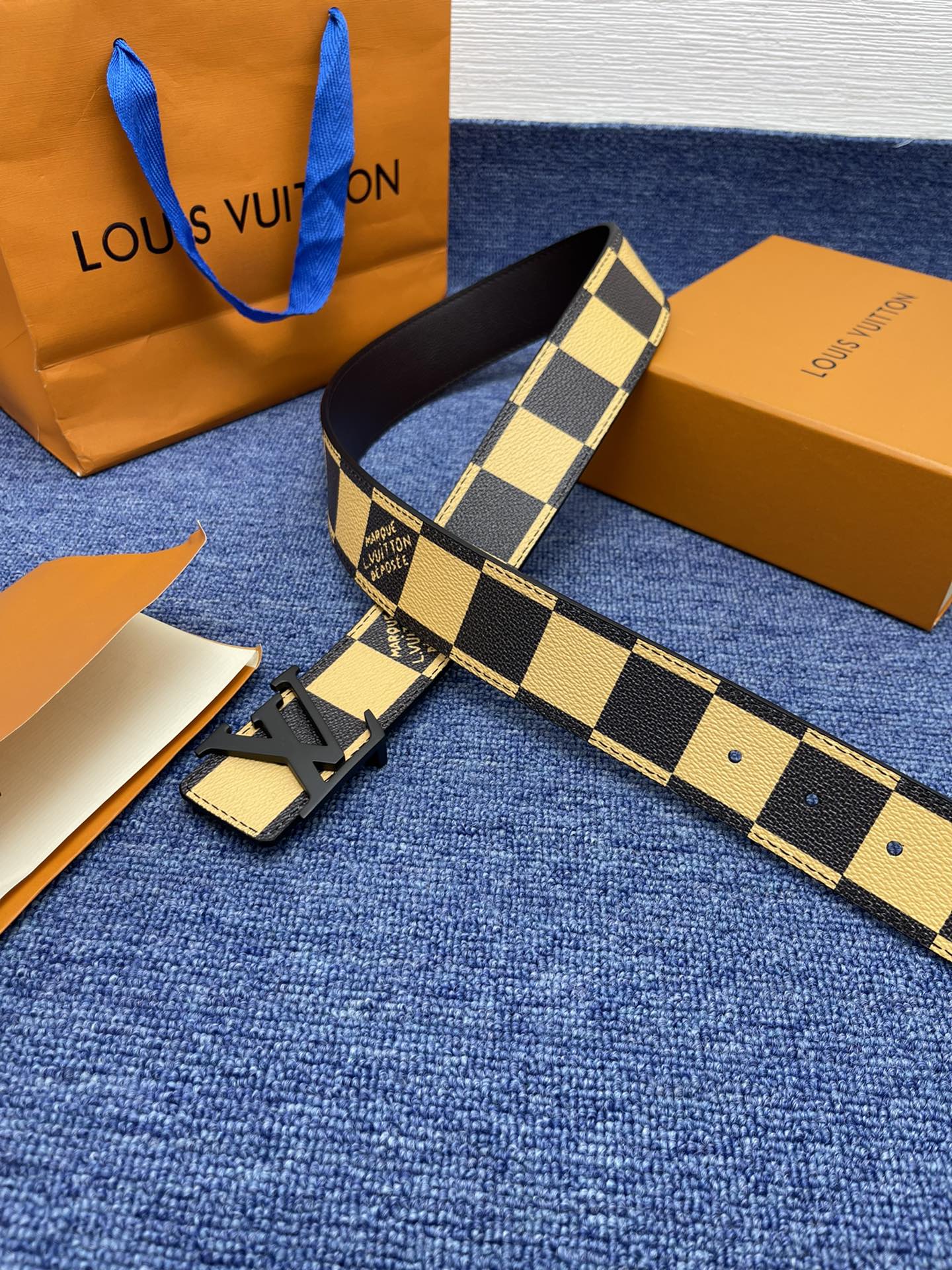 LV.路易威登全套包装原版品质代工厂货品40mm宽度正品一体铸造五金钢扣原厂皮料双面原厂定制面料区别市场