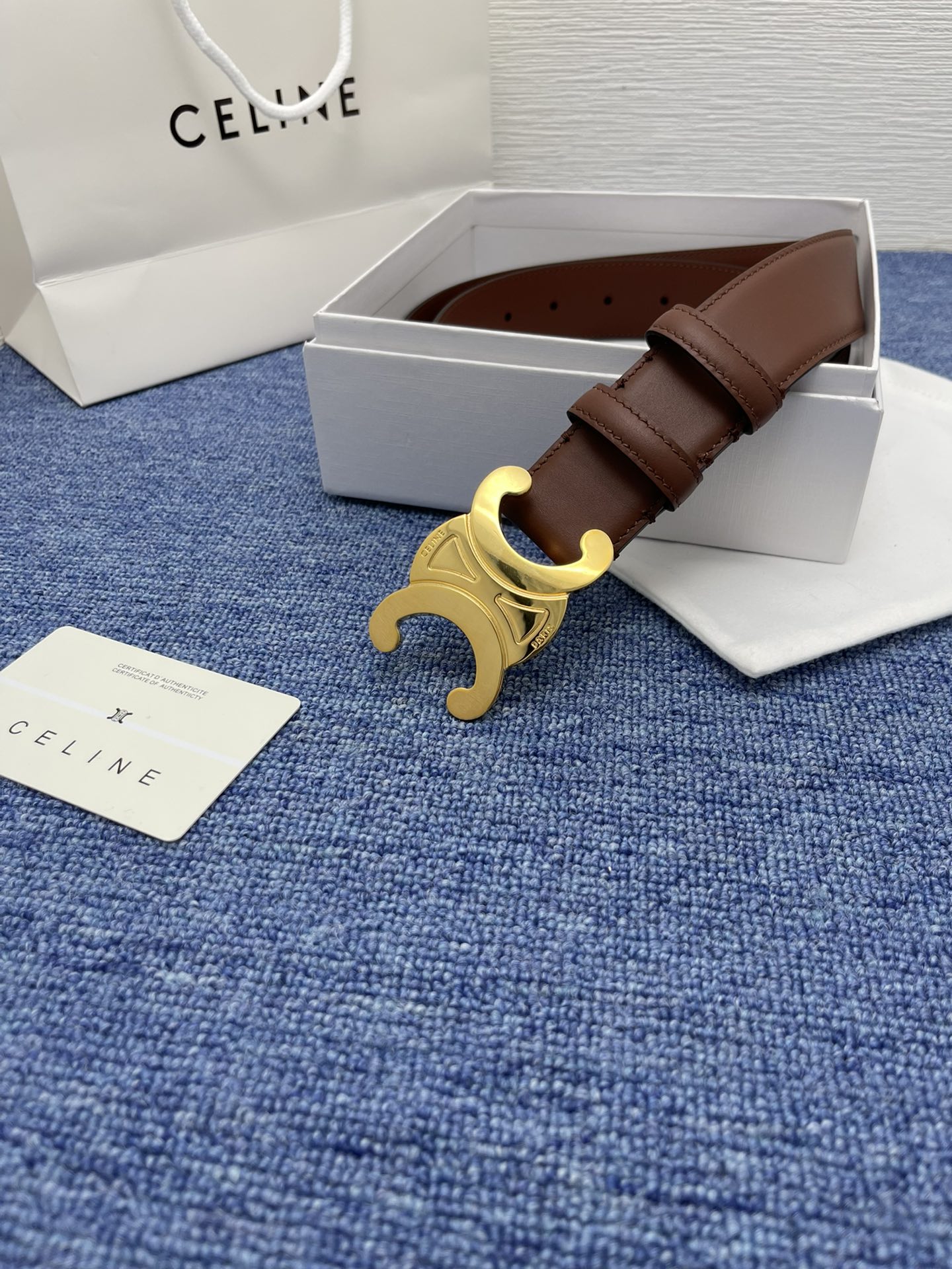 品牌赛琳女带NO.5503.5cm描述双面原版皮不可调节式皮带小牛皮材质配有钯金色和银色钢金属扣牛皮材质
