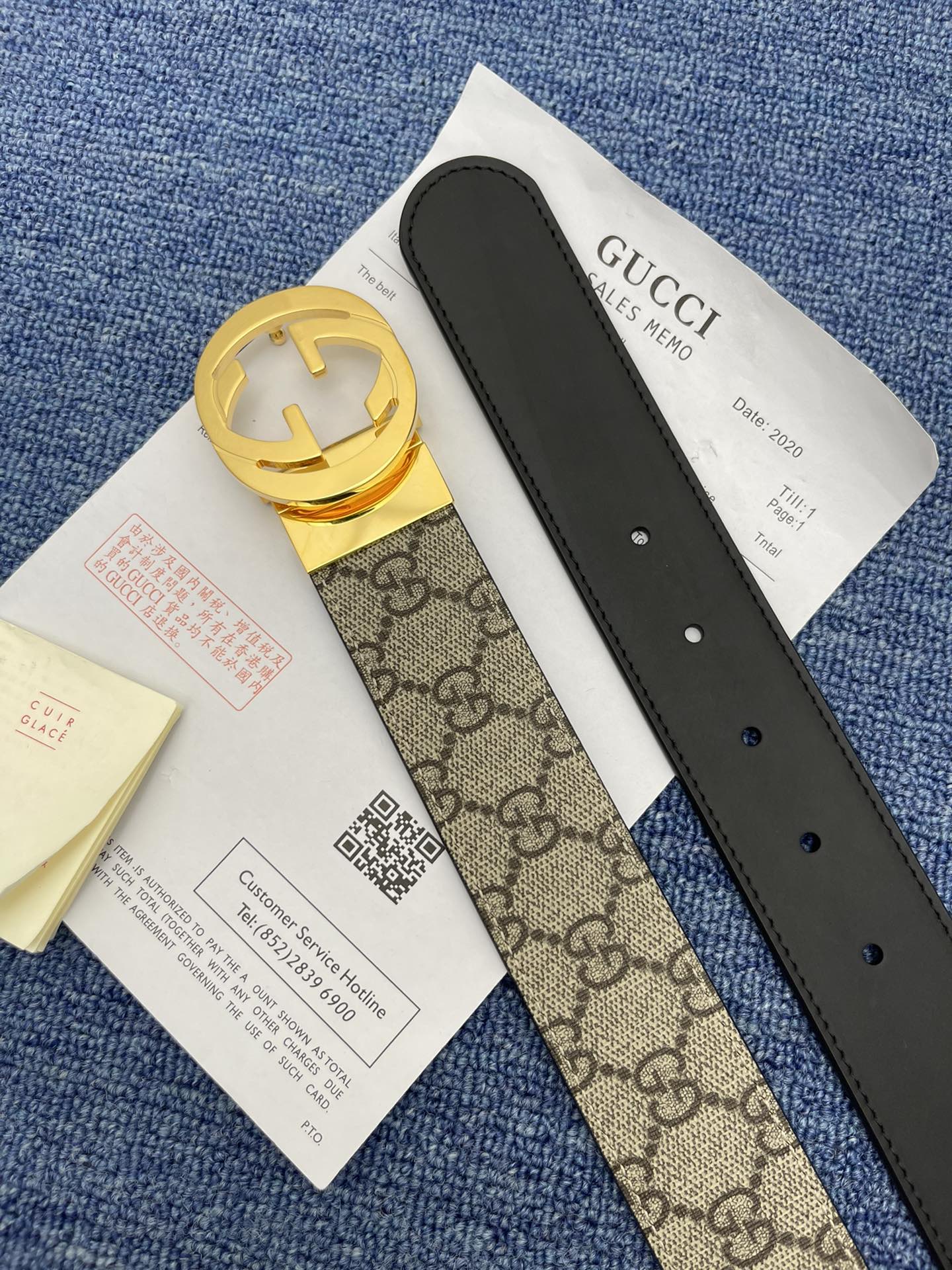 品牌古驰Gucci描述采用高级GucciSignature真皮精制而成触感厚实饰以双G商标带扣腰带为意大