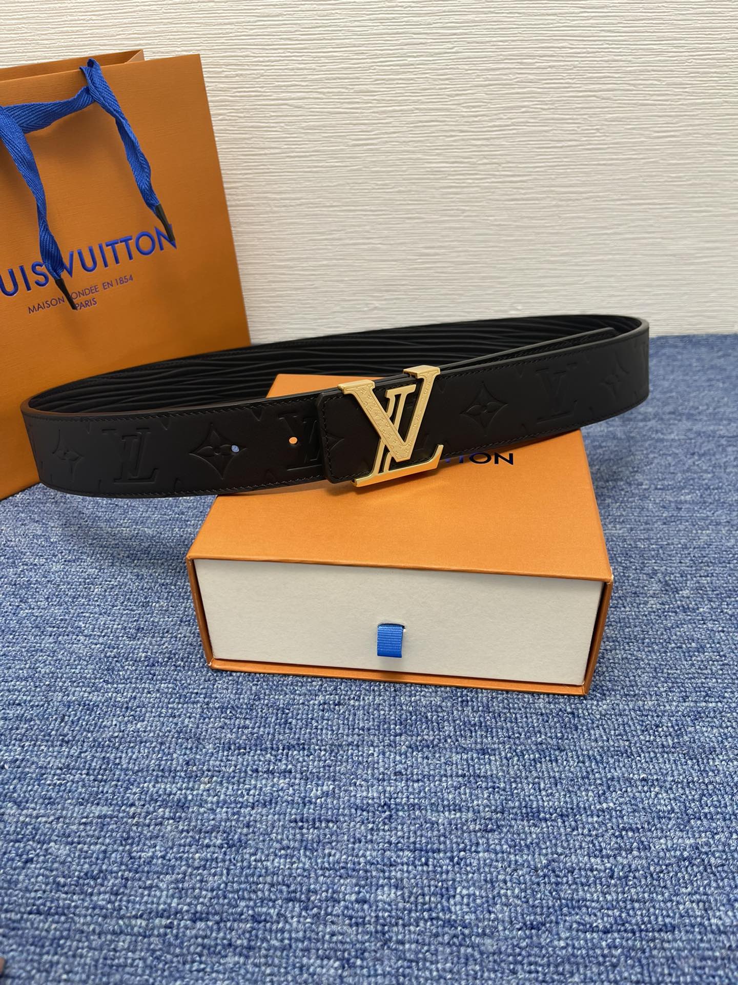 Louis Vuitton Ceintures Cuir de vache