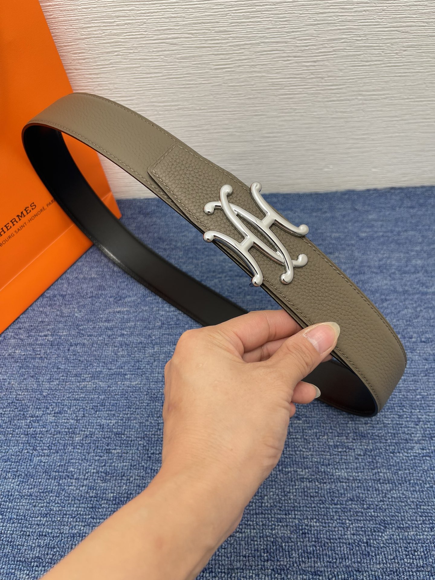 爱马仕Hermes原单爱马仕宽3.8cm进口原版皮带身双面可两面用精品电镀五金！