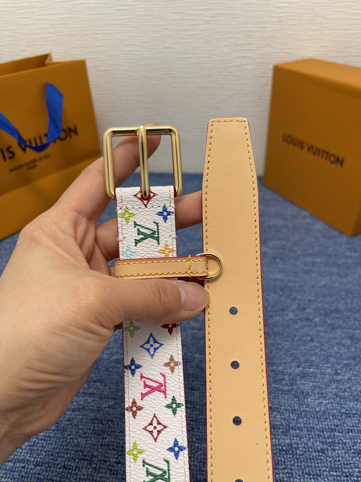 💰260【LOUIS VUITTON】：经典原单品质，经典印花搭配原版平纹底，原单精品针扣，精工制作，细