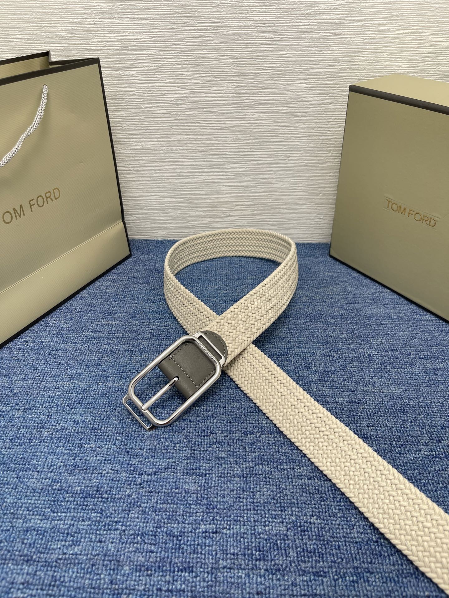  TOM FORD 汤姆福特。简约男士腰带，3．5cm宽，配原版包装