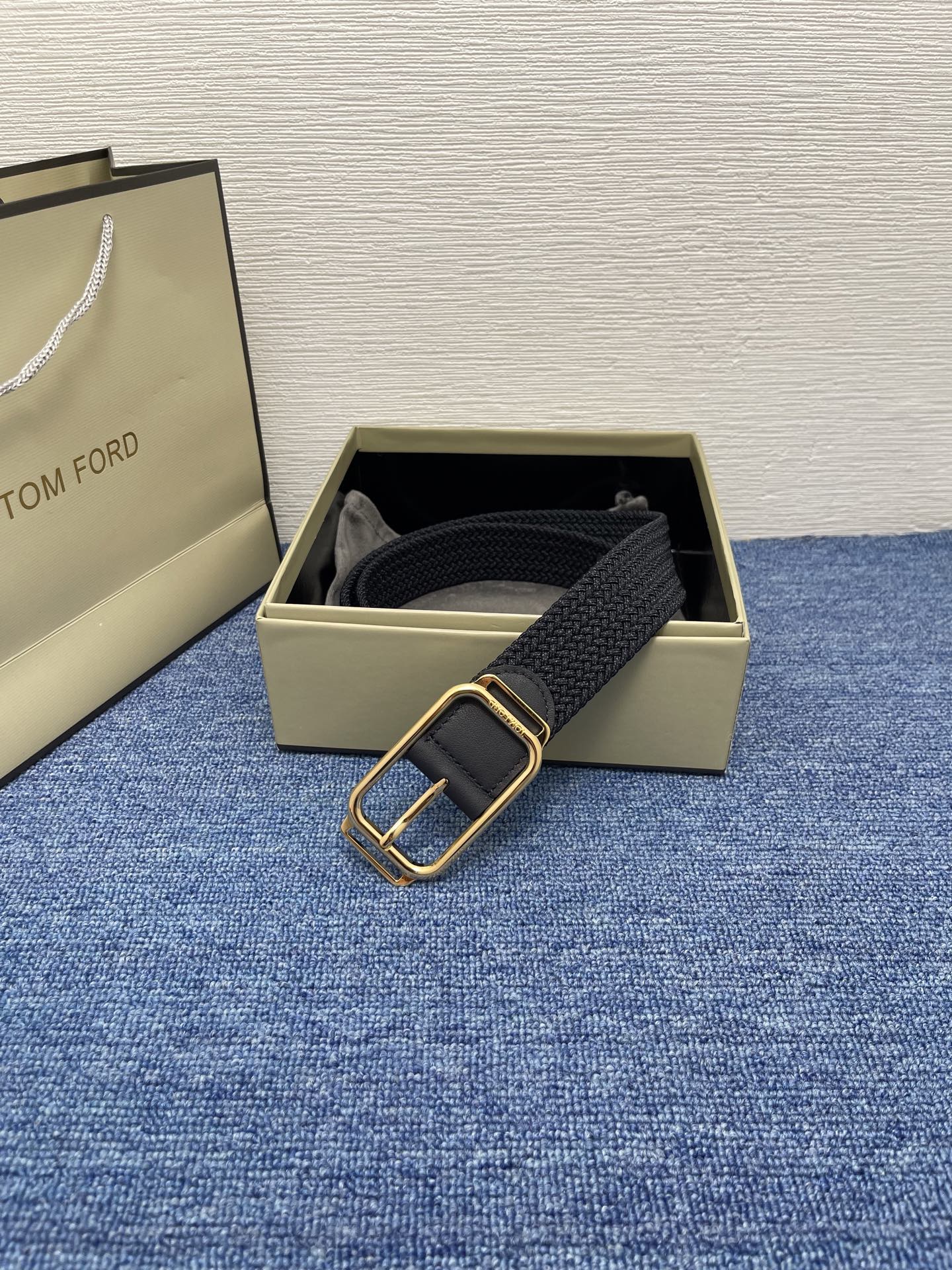  TOM FORD 汤姆福特。简约男士腰带，3．5cm宽，配原版包装