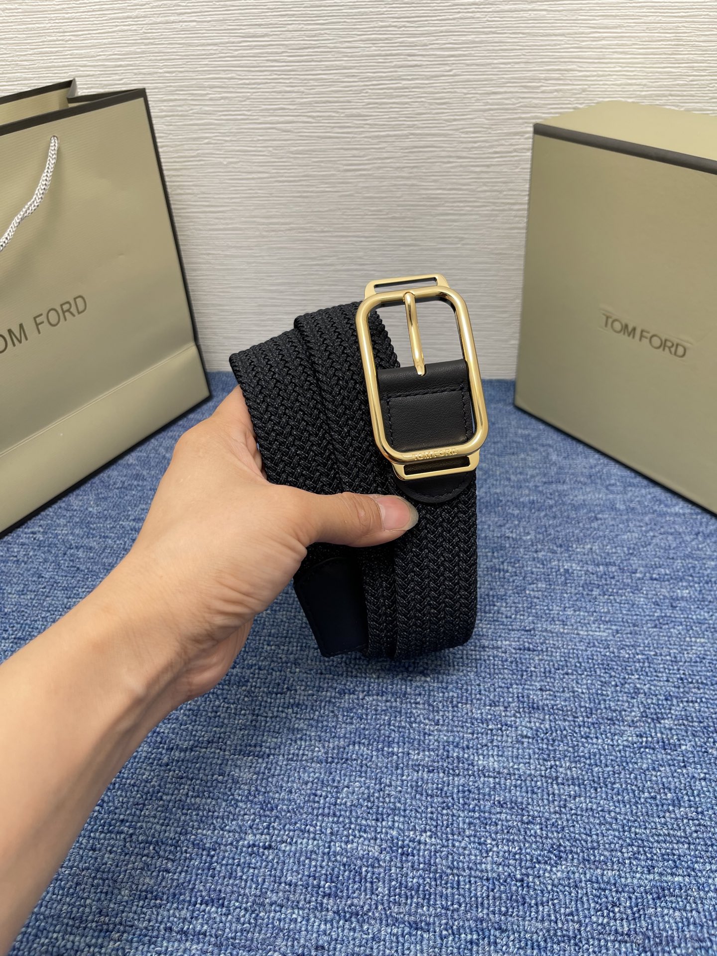  TOM FORD 汤姆福特。简约男士腰带，3．5cm宽，配原版包装