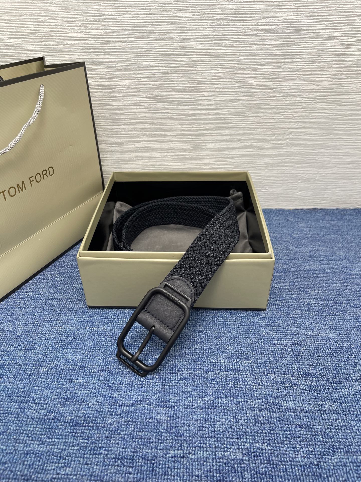  TOM FORD 汤姆福特。简约男士腰带，3，5cm宽，配原版包装