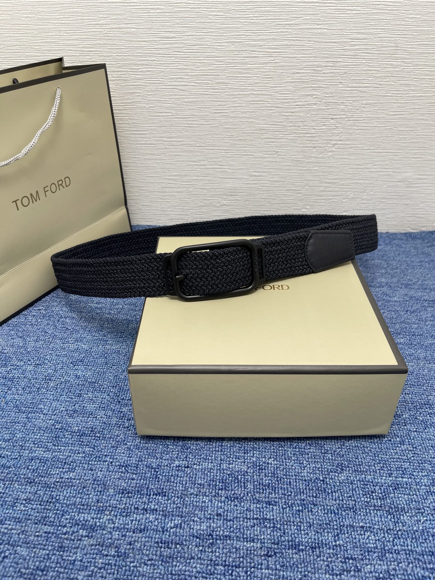  TOM FORD 汤姆福特。简约男士腰带，3，5cm宽，配原版包装
