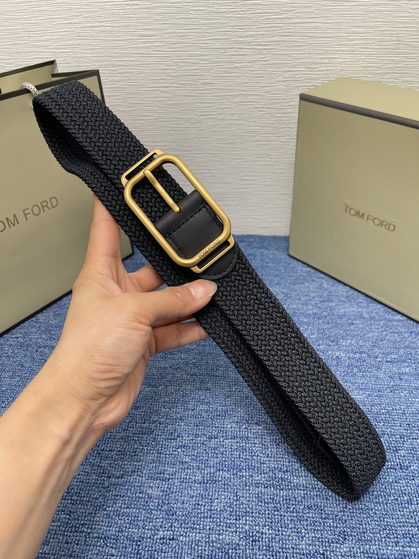  TOM FORD 汤姆福特。简约男士腰带，3．5cm宽，配原版包装