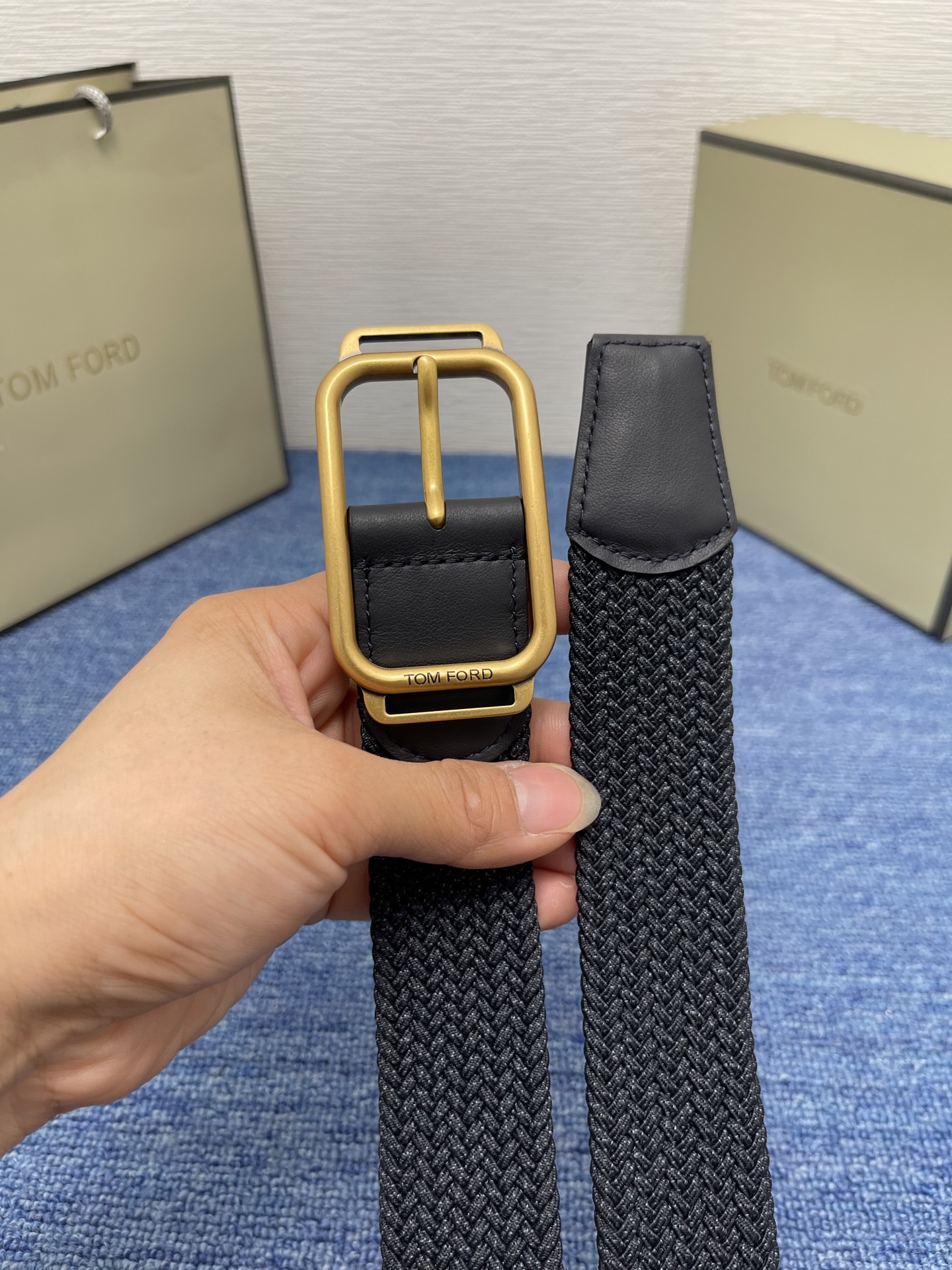  TOM FORD 汤姆福特。简约男士腰带，3．5cm宽，配原版包装