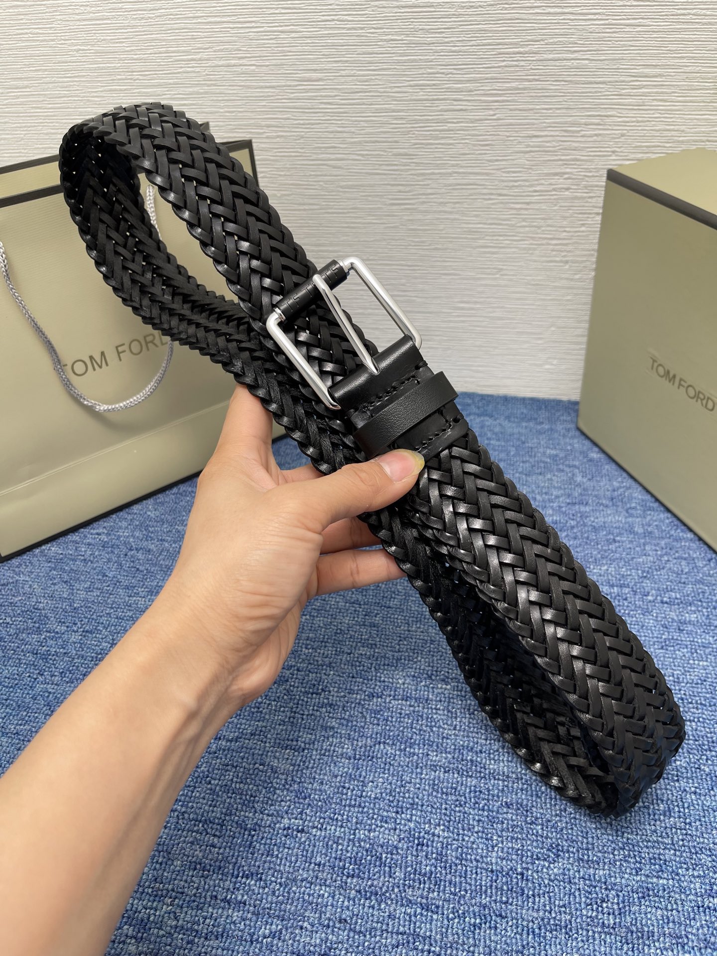  TOM FORD 汤姆福特。简约男士腰带，4.0cm宽，配原版包装