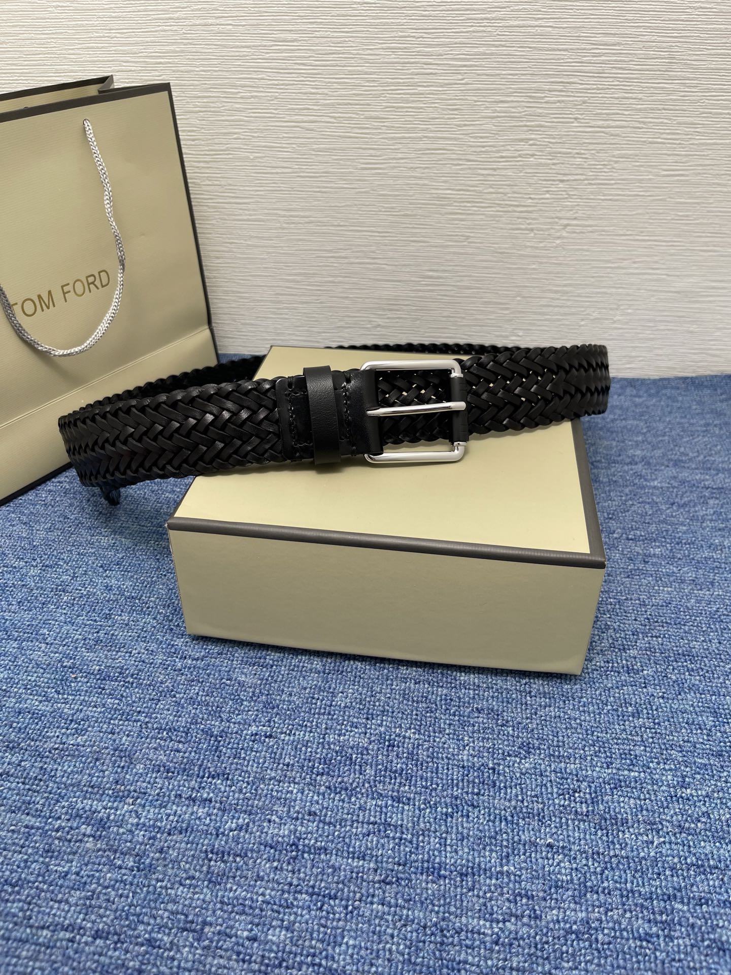  TOM FORD 汤姆福特。简约男士腰带，4.0cm宽，配原版包装