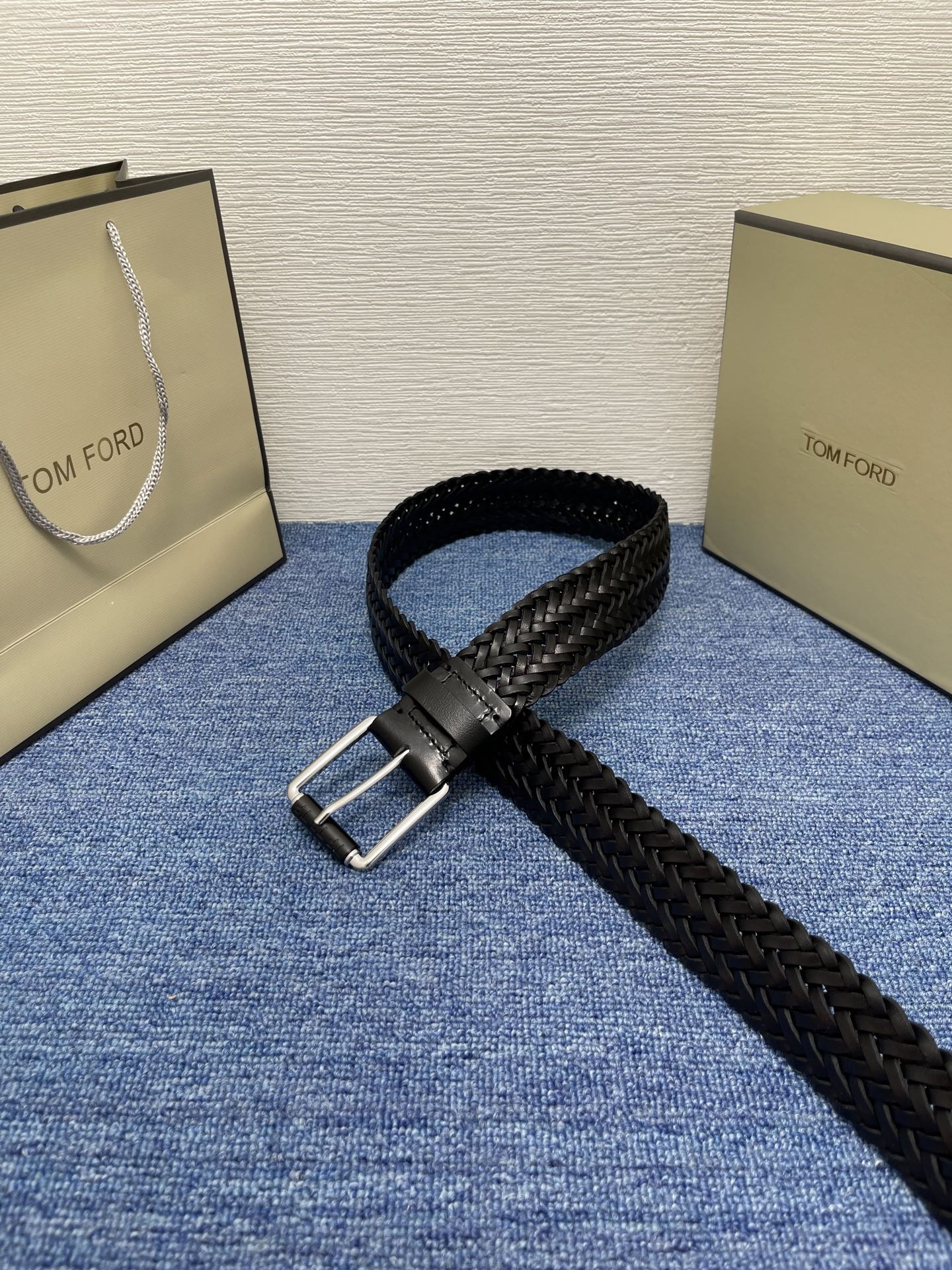  TOM FORD 汤姆福特。简约男士腰带，4.0cm宽，配原版包装