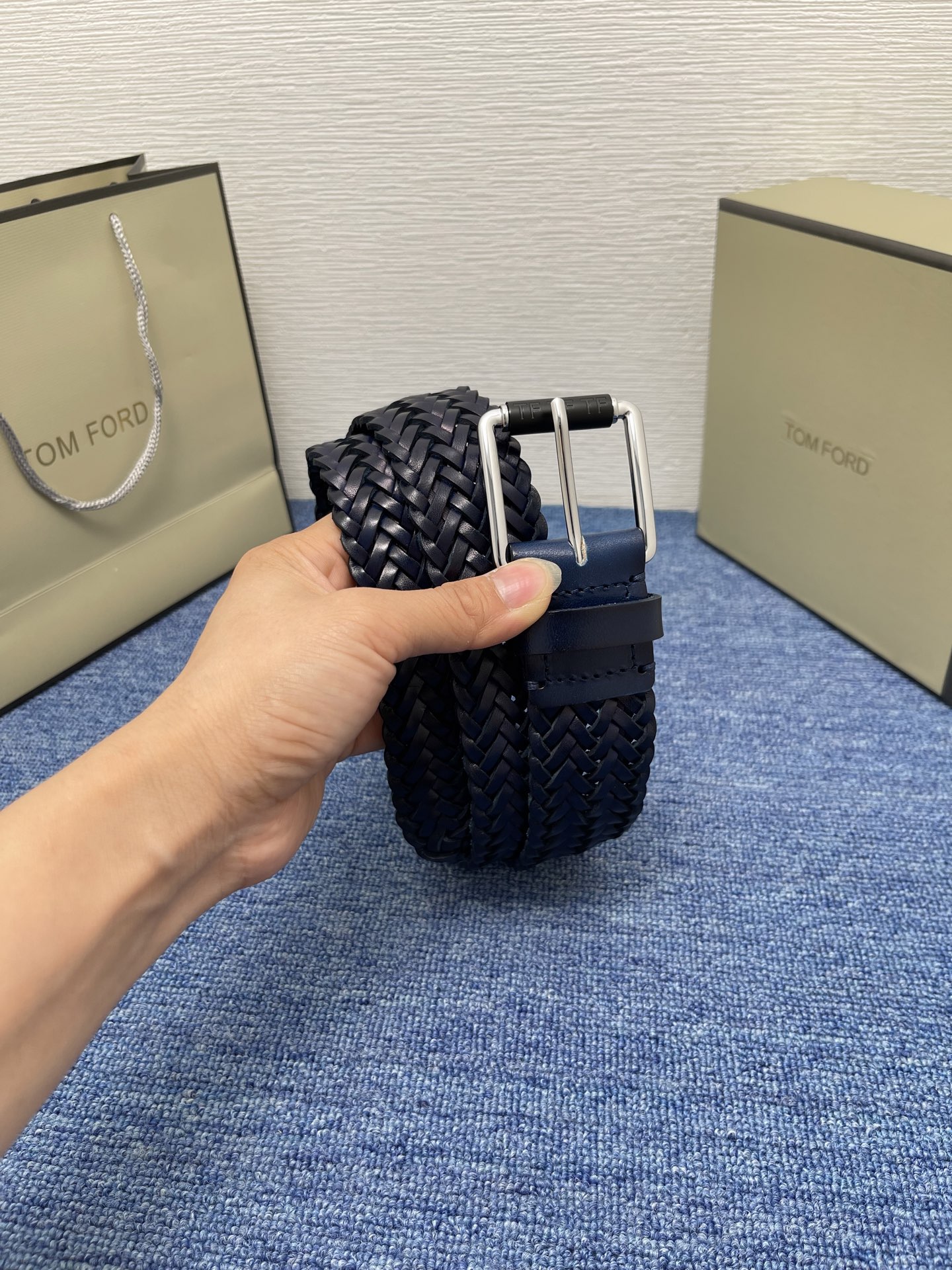  TOM FORD 汤姆福特。简约男士腰带，4.0cm宽，配原版包装