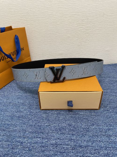 Louis Vuitton 4.0cm Monogram Leather Belt with LV Initial Buckle 1 Louis Vuitton 4.0cm Monogram Leather Belt with LV Initial Buckle