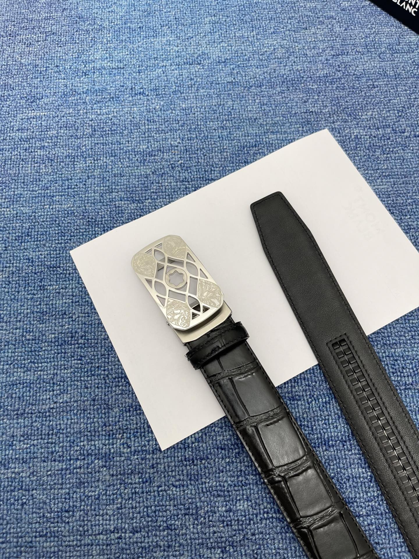  品牌：【万宝龙】 Montblanc家持续其一贯的高雅、绅士、精致的风格，进口小牛皮，手感细腻柔软。纯