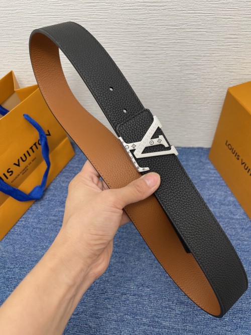 Louis Vuitton 4.0cm Monogram Leather Belt with LV Initial Buckle 1 Louis Vuitton 4.0cm Monogram Leather Belt with LV Initial Buckle