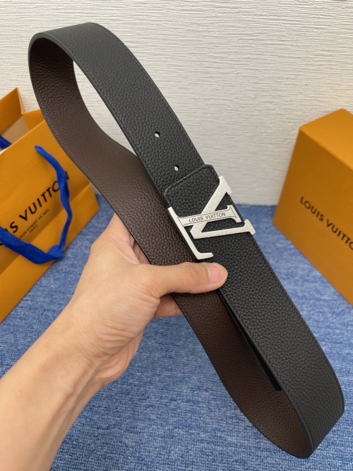 Louis Vuitton 4.0cm Monogram Leather Belt with LV Initial Buckle
