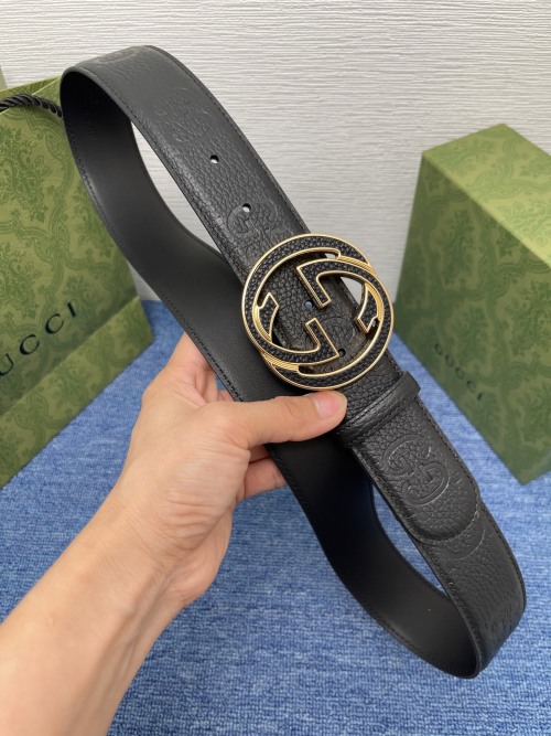 Gucci Signature Leather Belt with Double G Buckle - Black, 4 cm Width 1 Gucci Signature Leather Belt with Double G Buckle - Black, 4 cm Width