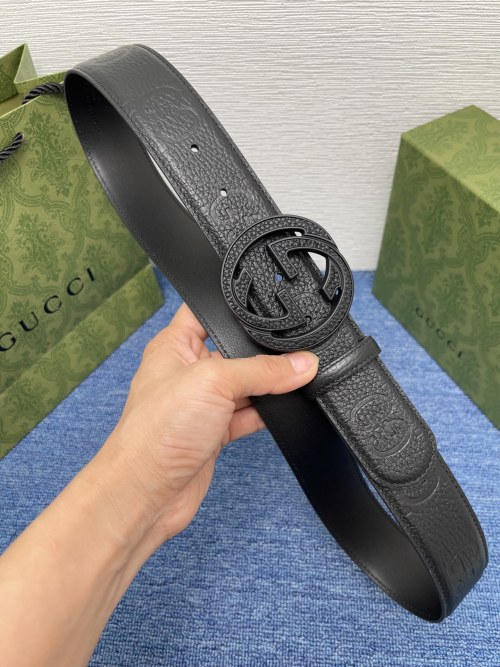 Gucci Signature Leather Belt with Double G Buckle - Black, 4.0cm Width 1 Gucci Signature Leather Belt with Double G Buckle - Black, 4.0cm Width