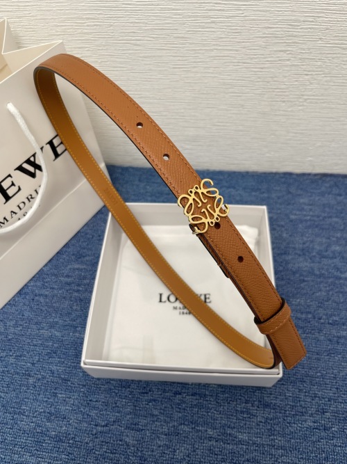 Loewe Women's Smooth Leather Belt with Metal Logo Buckle - Stylish & Adjustable 1 Loewe Women's Smooth Leather Belt with Metal Logo Buckle - Stylish & Adjustable