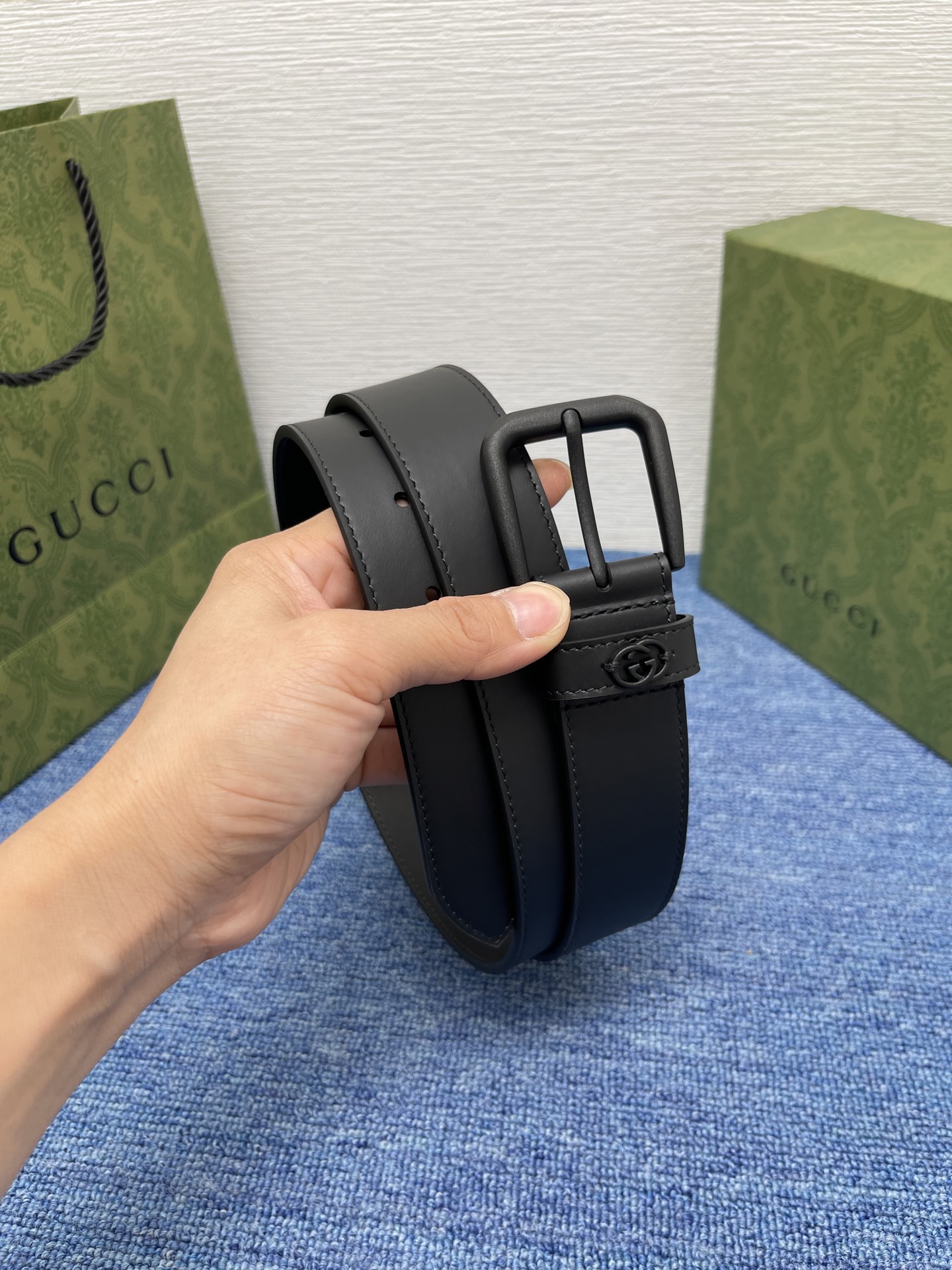  Gucci 经典款面进口原厂皮  搭配原版平纹底  精品针扣 宽3.5Cm  潮流百搭 时尚人士必备