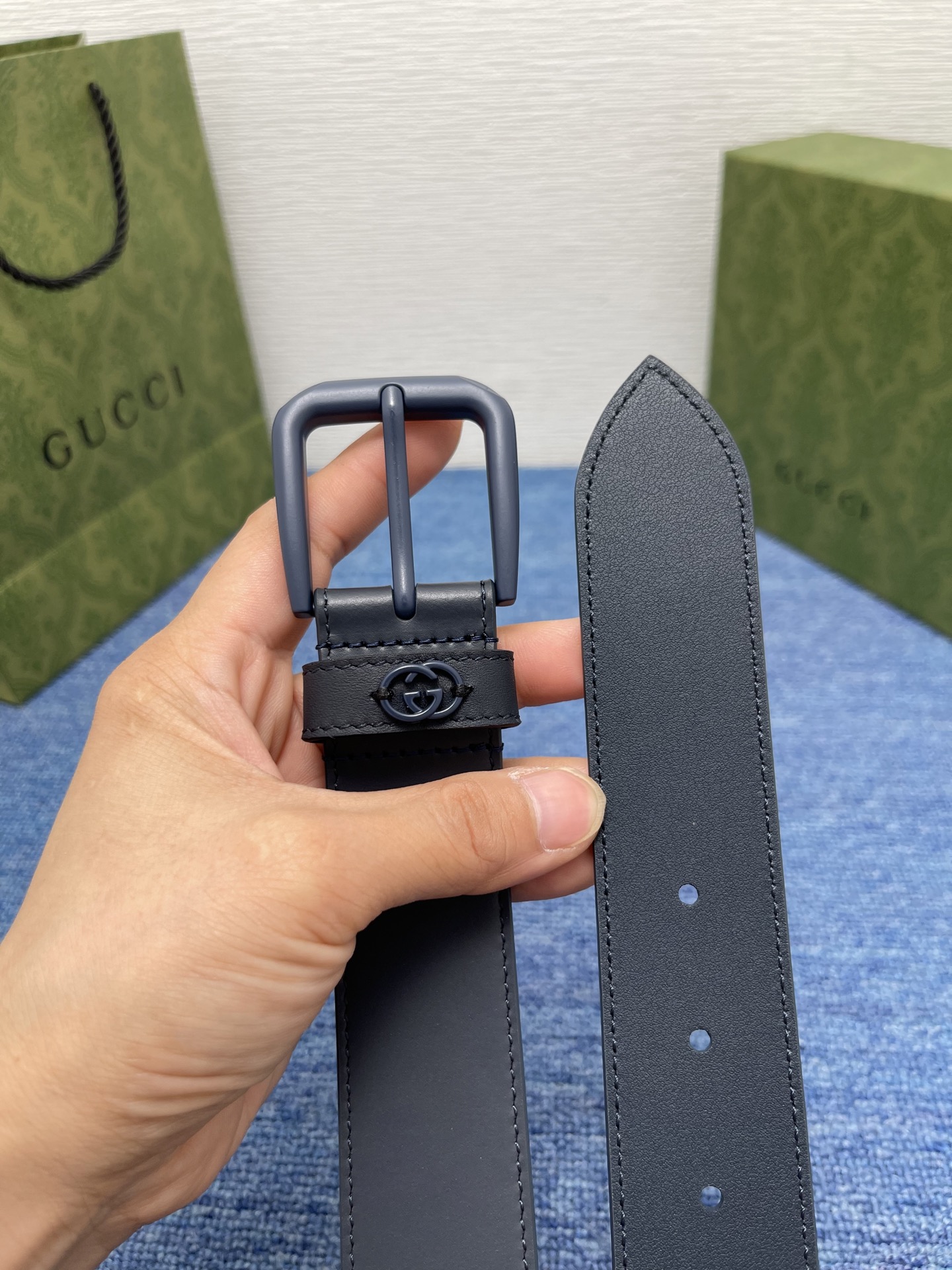  Gucci 经典款面进口原厂皮  搭配原版平纹底  精品针扣 宽3.5Cm  潮流百搭 时尚人士必备